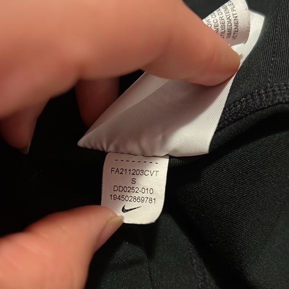 Nike Dri-Fit black leggings - Picture 7 of 8